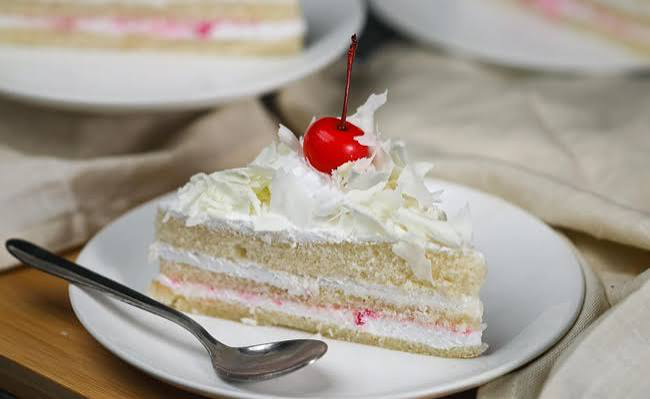White Forest Cake